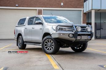 TOYOTA HILUX N80 4WD GD05 GRAPHITE WITH MILLED ACCENTS